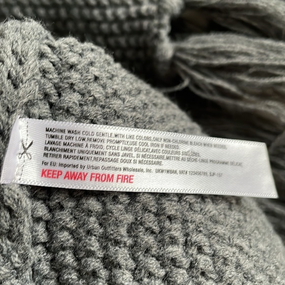 Grey oversize turtleneck sweater, one size - Picture 6 of 6